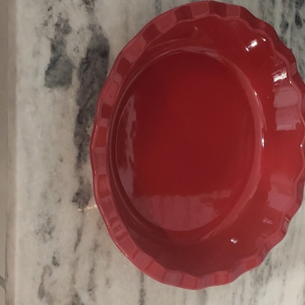 Smile Henry pie dish